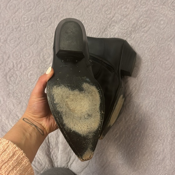Saint Laurent Pointed-Toe Ankle Boots Size 43.5 - Picture 10 of 12